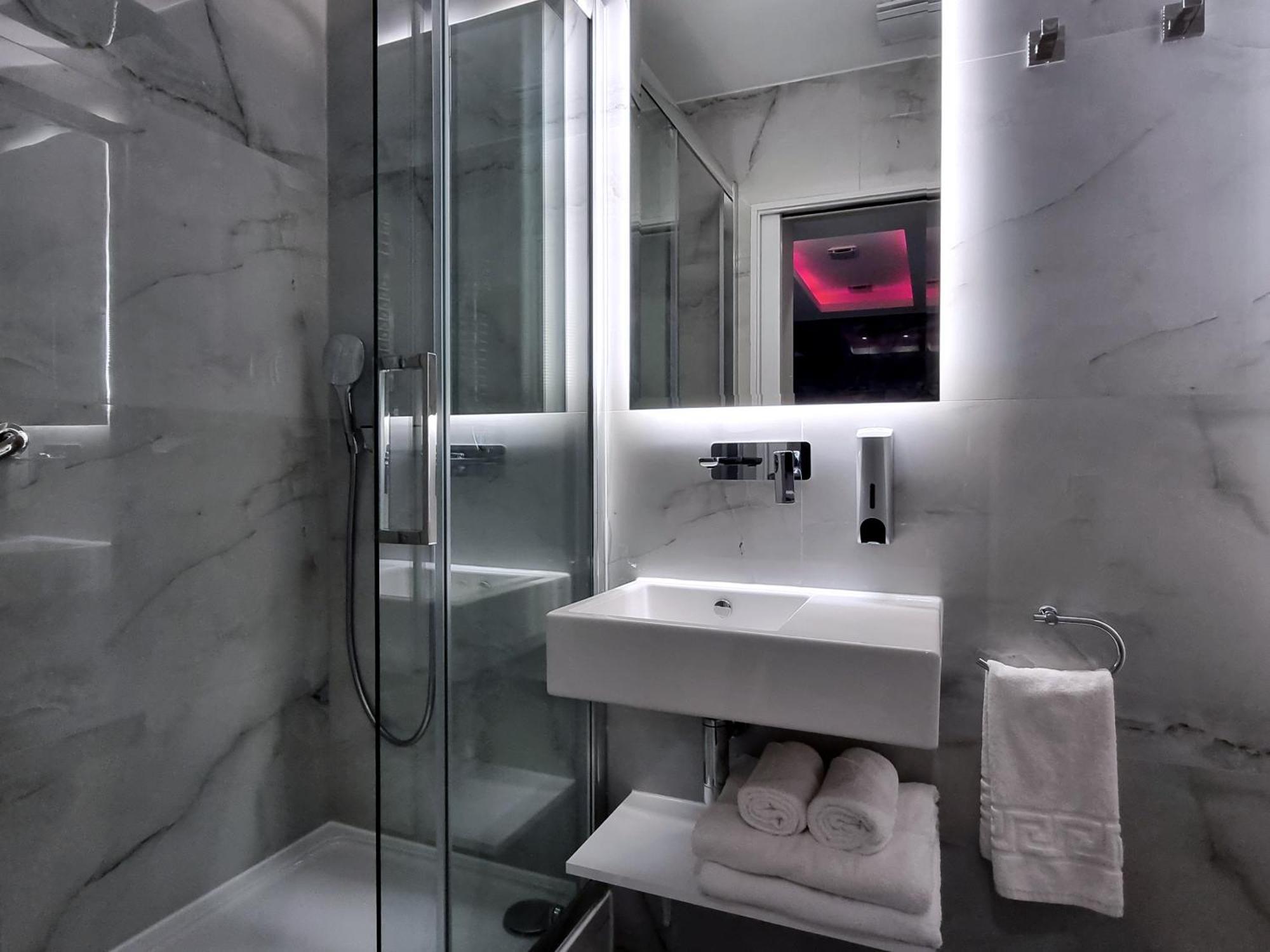 الشقق الفندقية لندنفي  Nox Kensington Gardens الغرفة الصورة