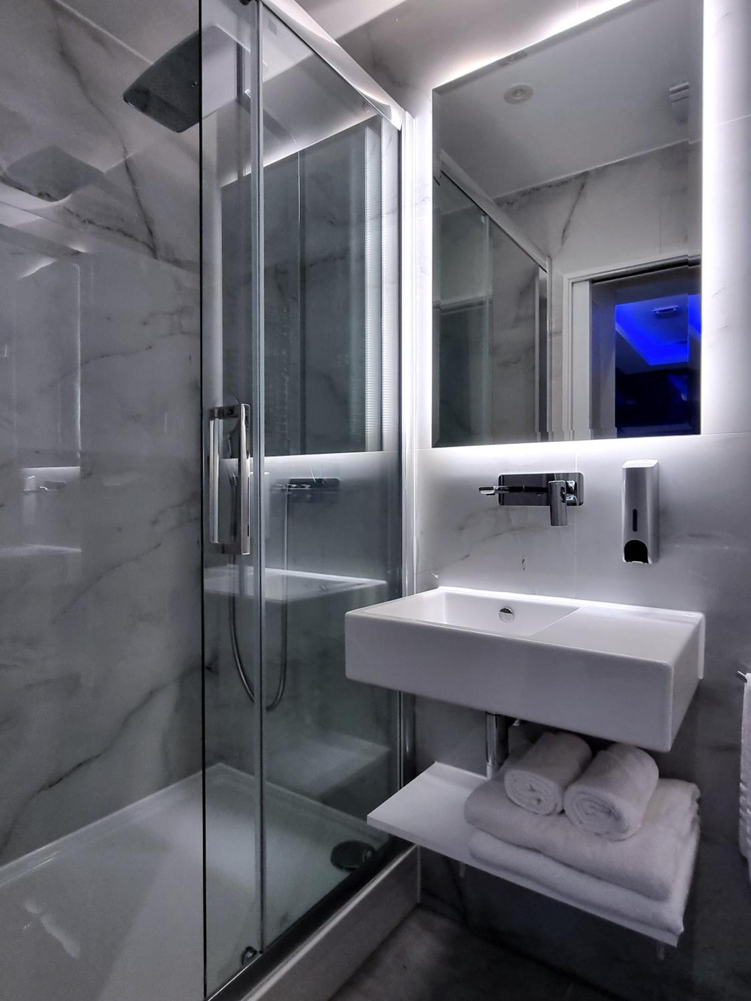 الشقق الفندقية لندنفي  Nox Kensington Gardens الغرفة الصورة